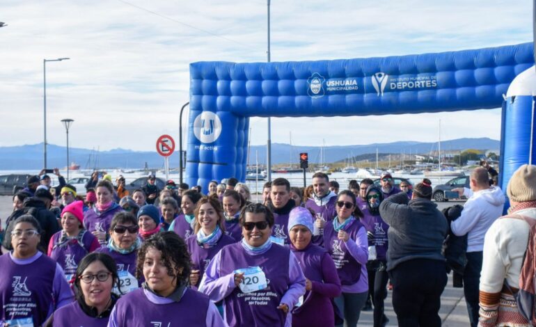 Gran participación en la carrera “corremos por ellas, por nosotras, por todas”