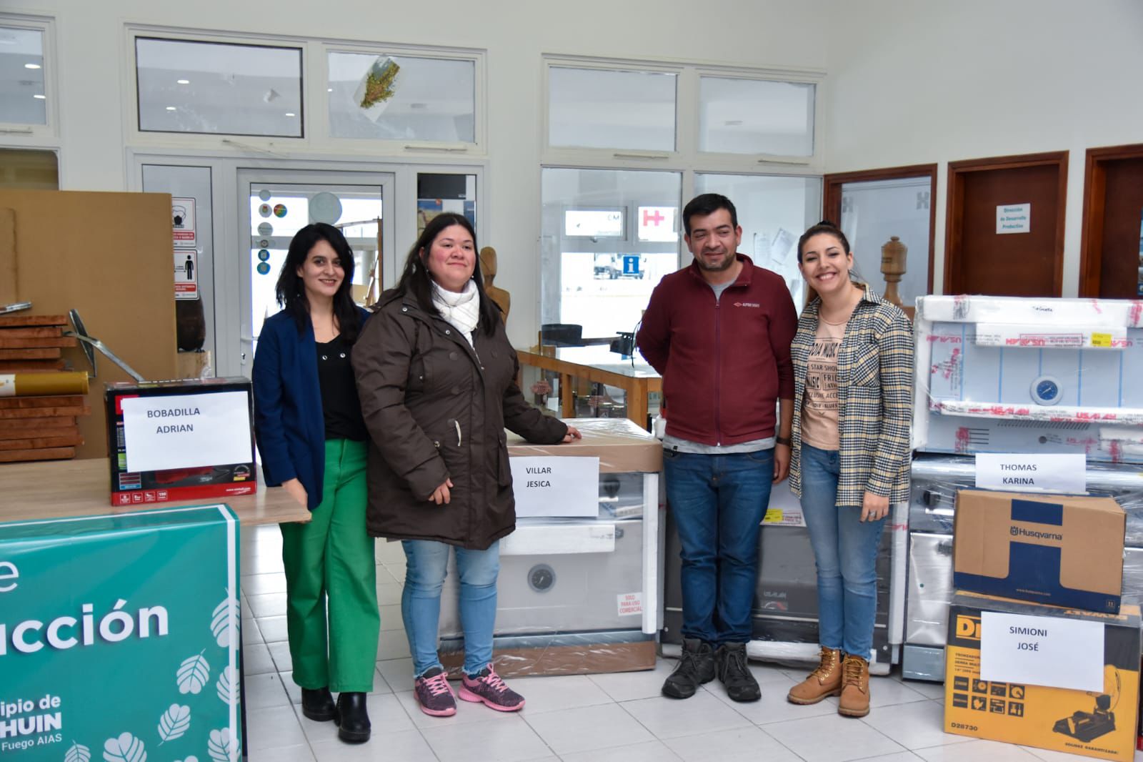 Tolhuin: El municipio entregó herramientas a emprendedores