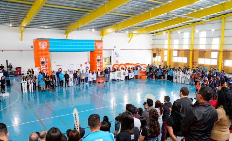 Se vivió una fiesta en la casa del deporte de Tolhuin con el lanzamiento de los III juegos fueguinos 2024