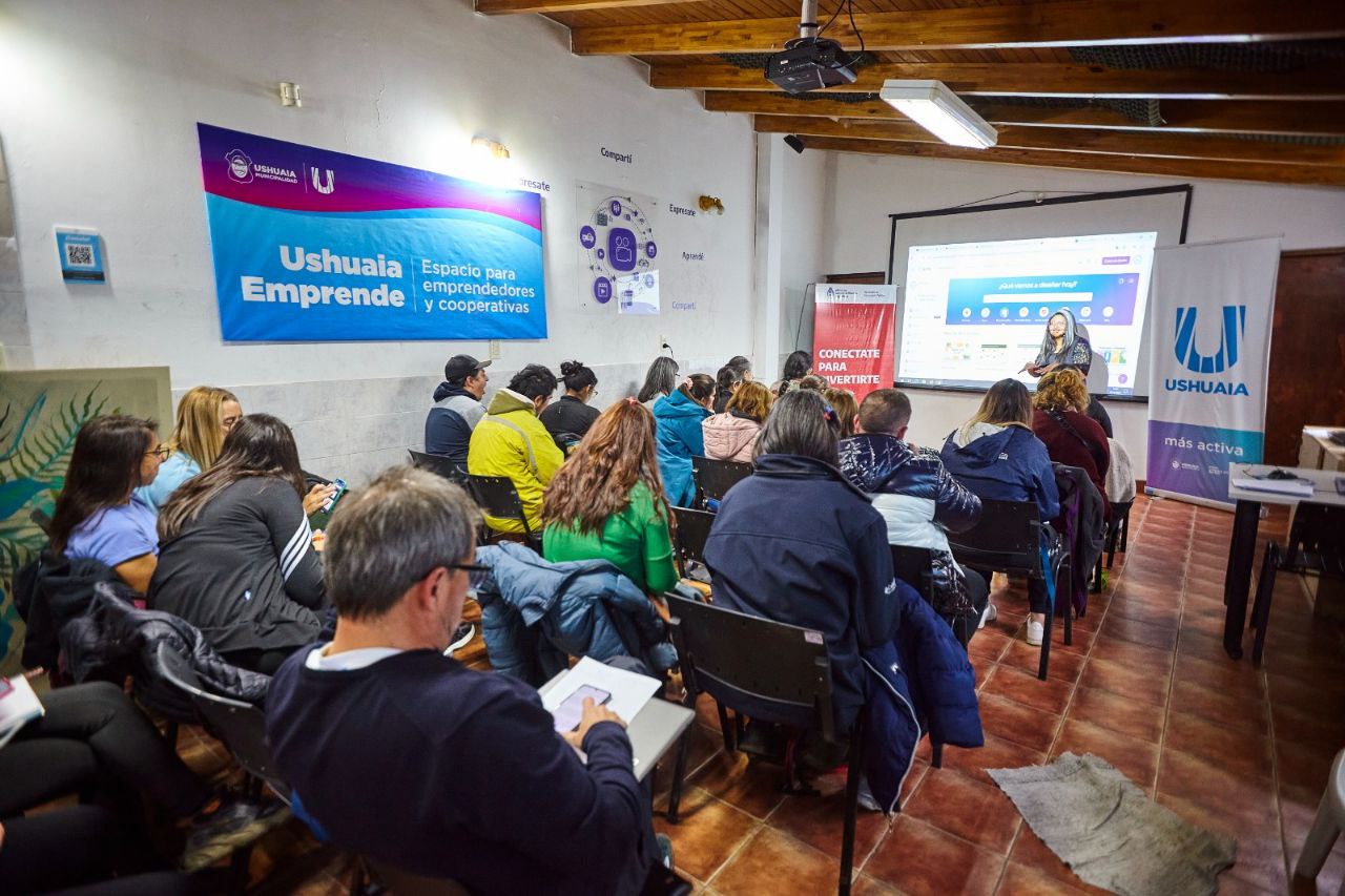 La municipalidad de Ushuaia ofreció un curso en herramientas de diseño