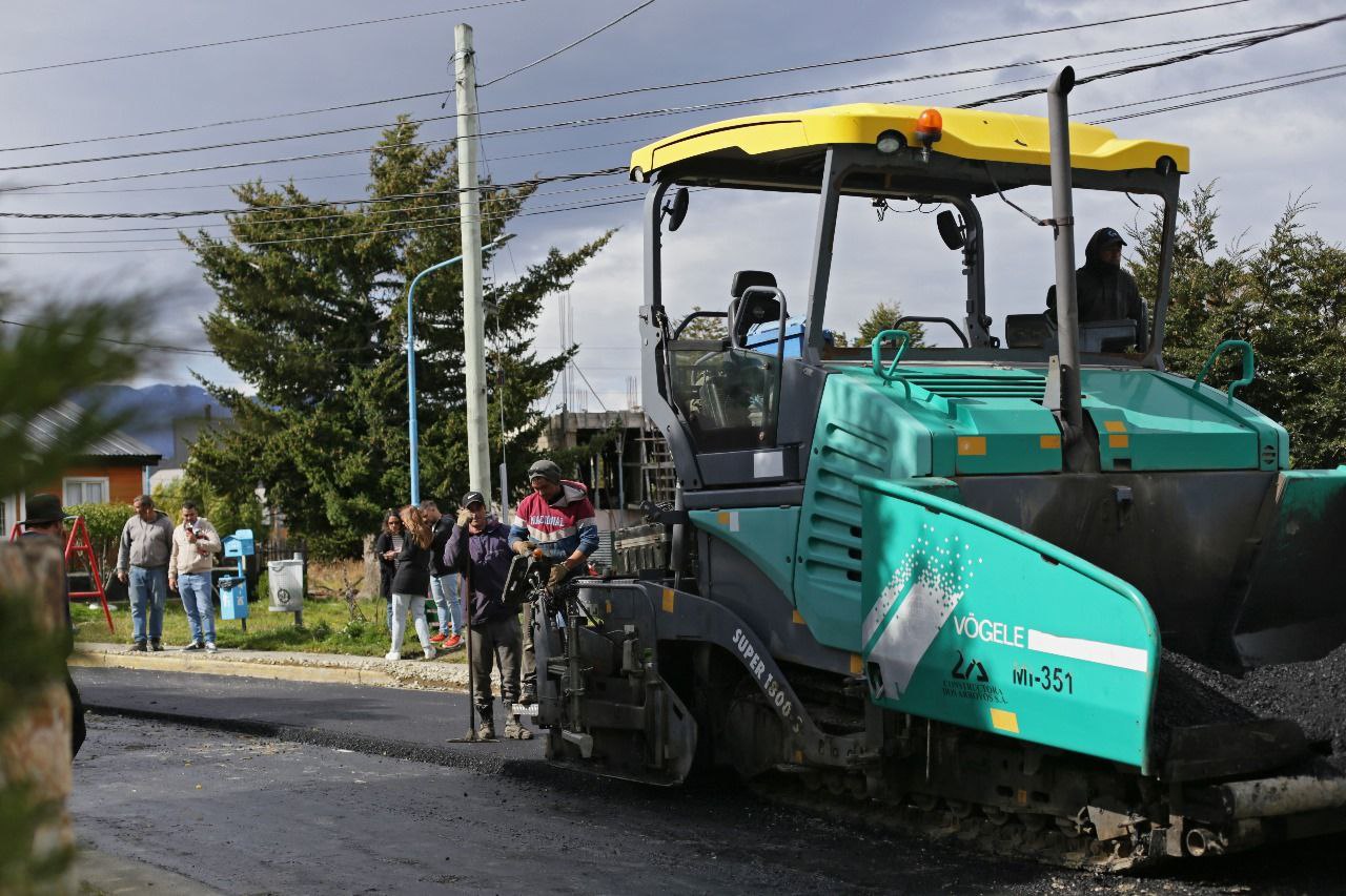 Vuoto recorrió las obras de la segunda etapa del plan municipal que avanza de manera sostenida