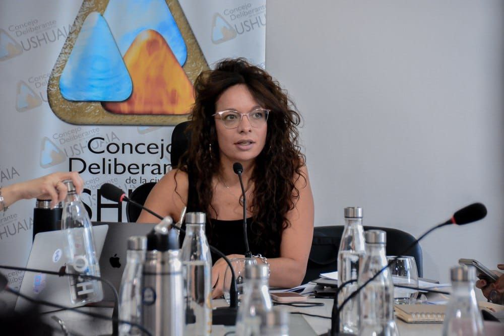 Laura Ávila impulsa proyectos para la educación financiera y la modernización del Estado municipal