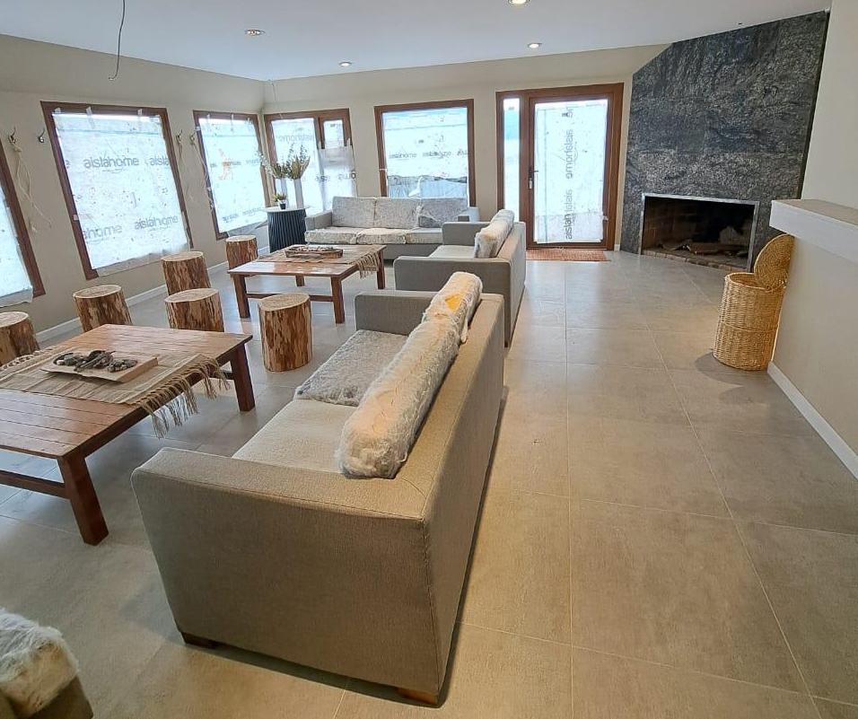 Tolhuin, El Grupo Hotelero Albatros continua las inversiones en Punta del Lago. 