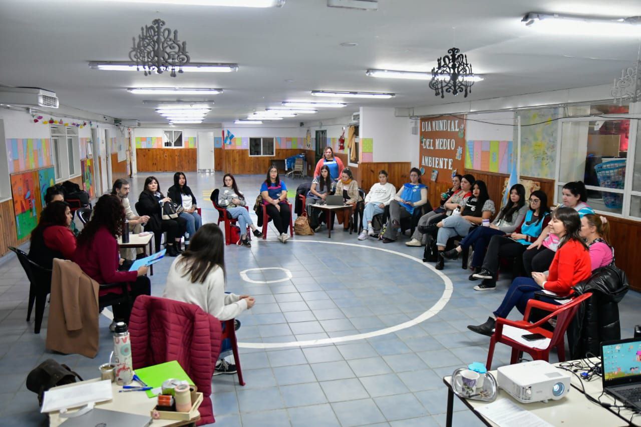 Comenzó el proceso de transformación educativa en las instituciones de la provincia