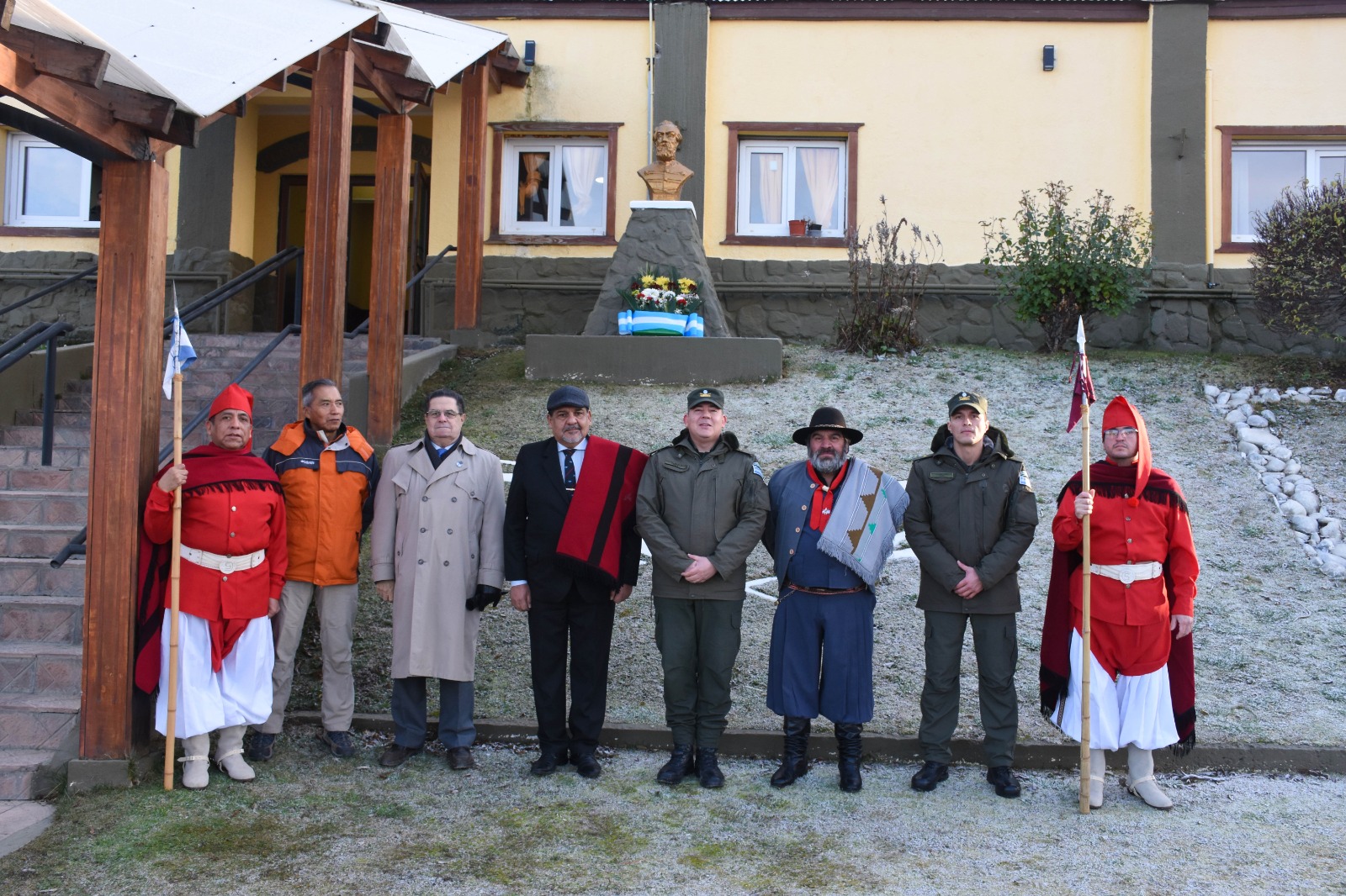 Acto recordando a Güemes en el Escuadrón 44 de Gendarmería 